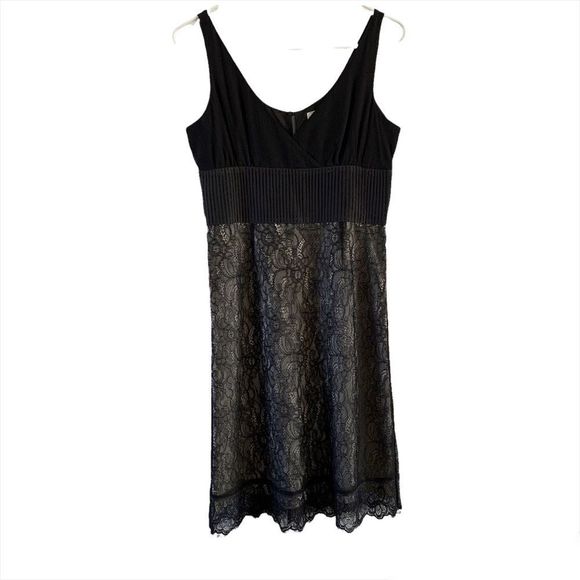 Anthropologie Dresses & Skirts - Anthropologie Dress Silk Lace A Line Knee Length Sleeveless V Neck Size 4 Black